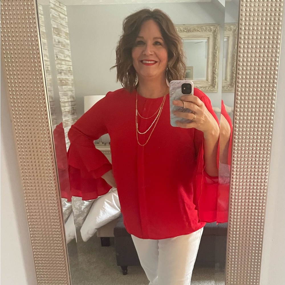 Who What Wear red bell sleeve blouse size XXL